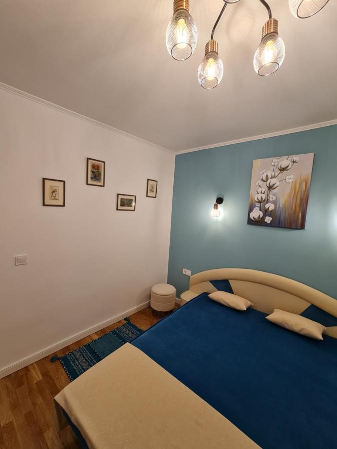 White Stone Apartment Sibiu Exterior photo